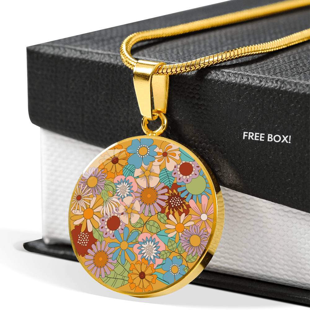 Natania 70's Inspired Floral Circle Pendant Necklace